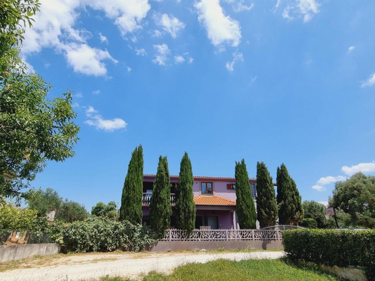 Nika Apartamento